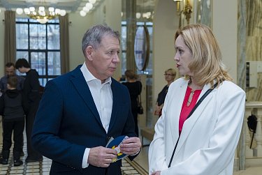 Александр Трубников сделал подарок оренбуржцам